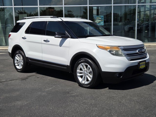 Used 2013 White Ford XLT image 3
