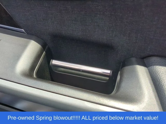 Used 2022 Blue Ford Lariat image 45