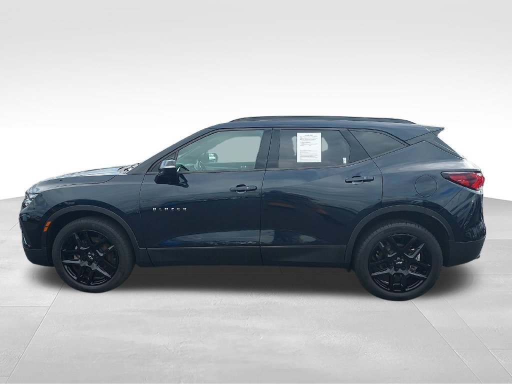 Used 2020 Blue Chevrolet LT image 2