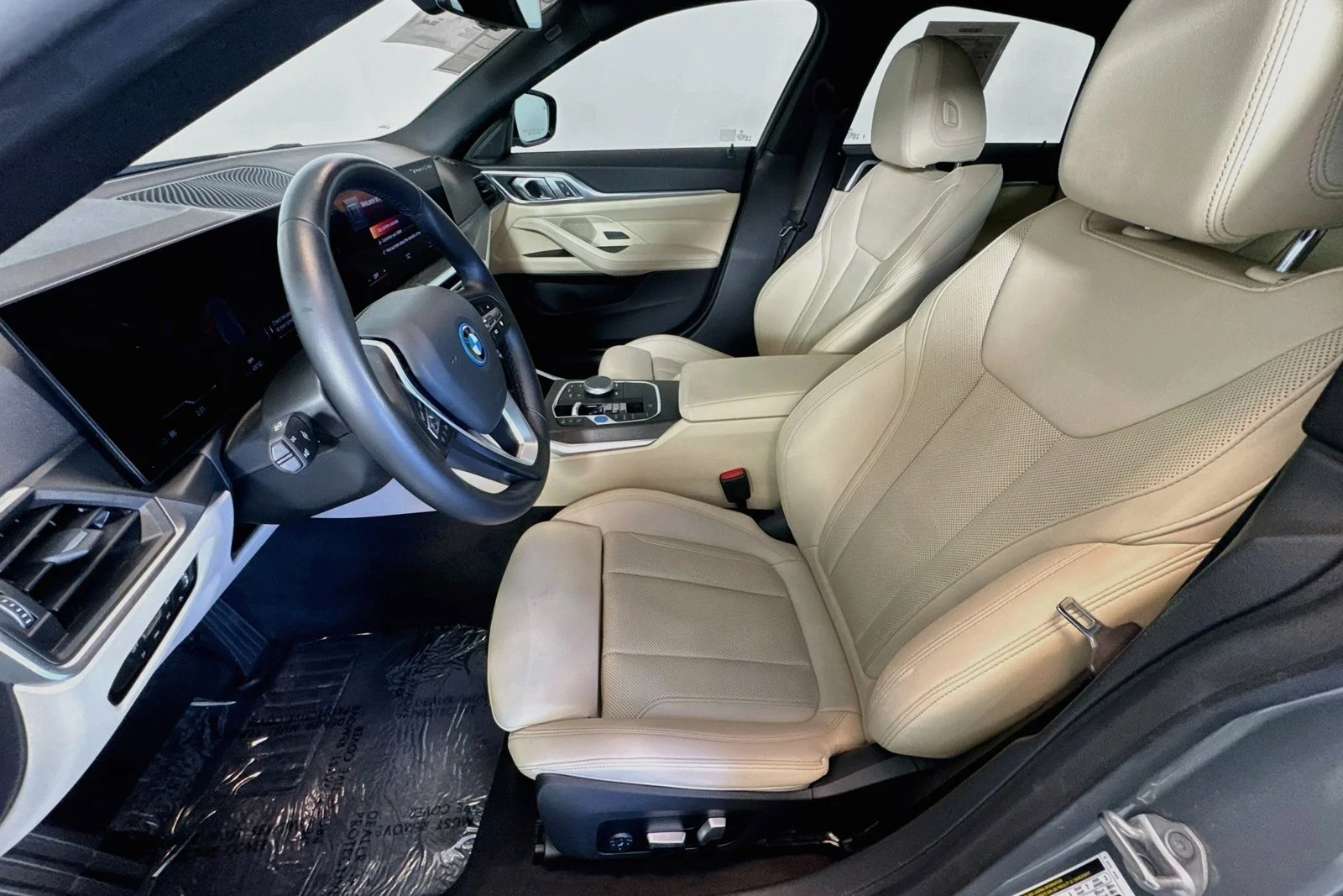 Used 2023 Skyscraper Grey Metallic BMW eDrive40 image 19