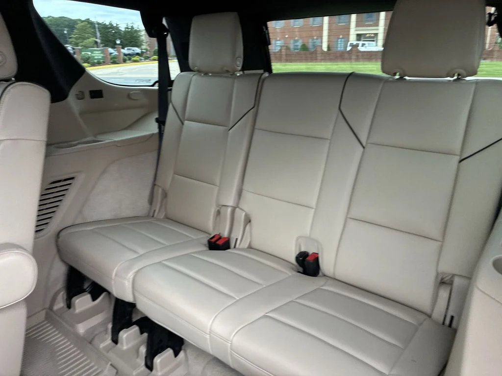Used 2023 White Cadillac Premium Luxury image 21