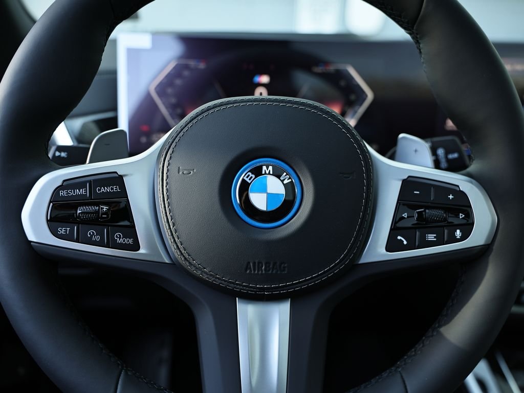 New 2026 Brooklyn Grey Metallic BMW xDrive50e image 35