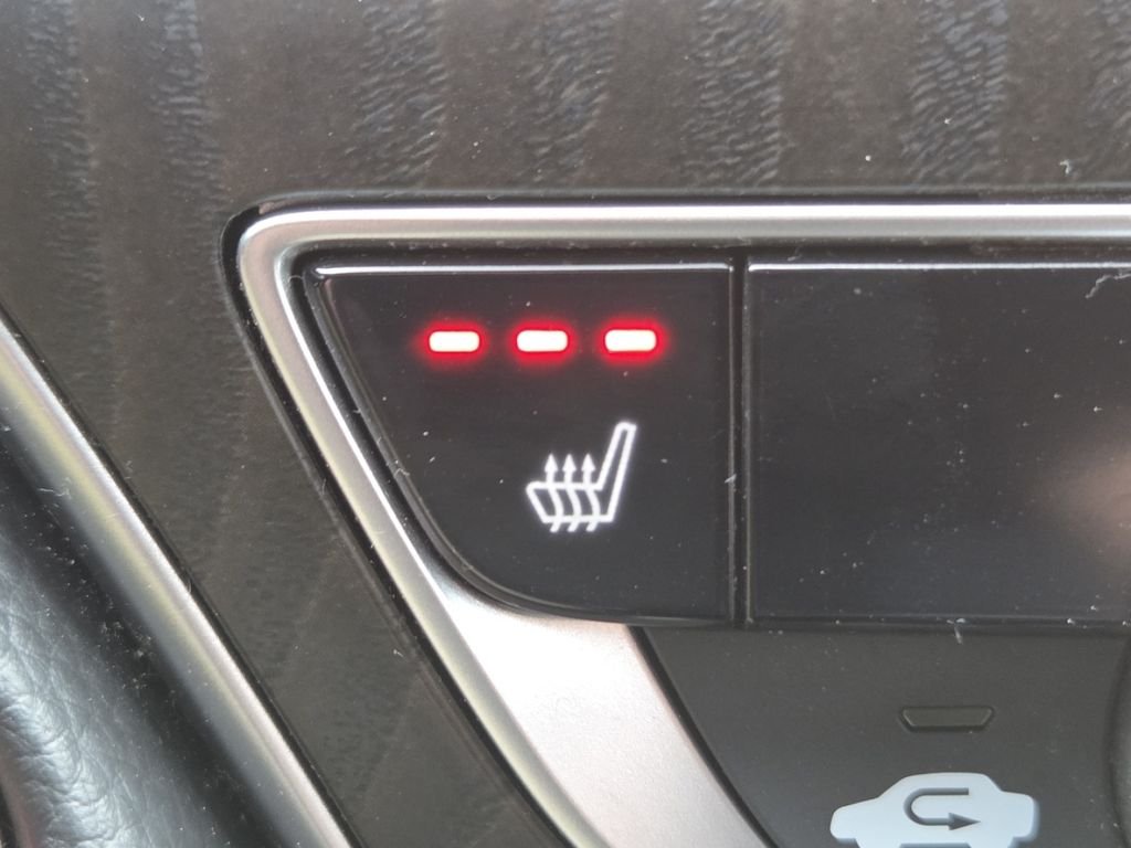 2022 Honda Accord EX-L - Photo 6