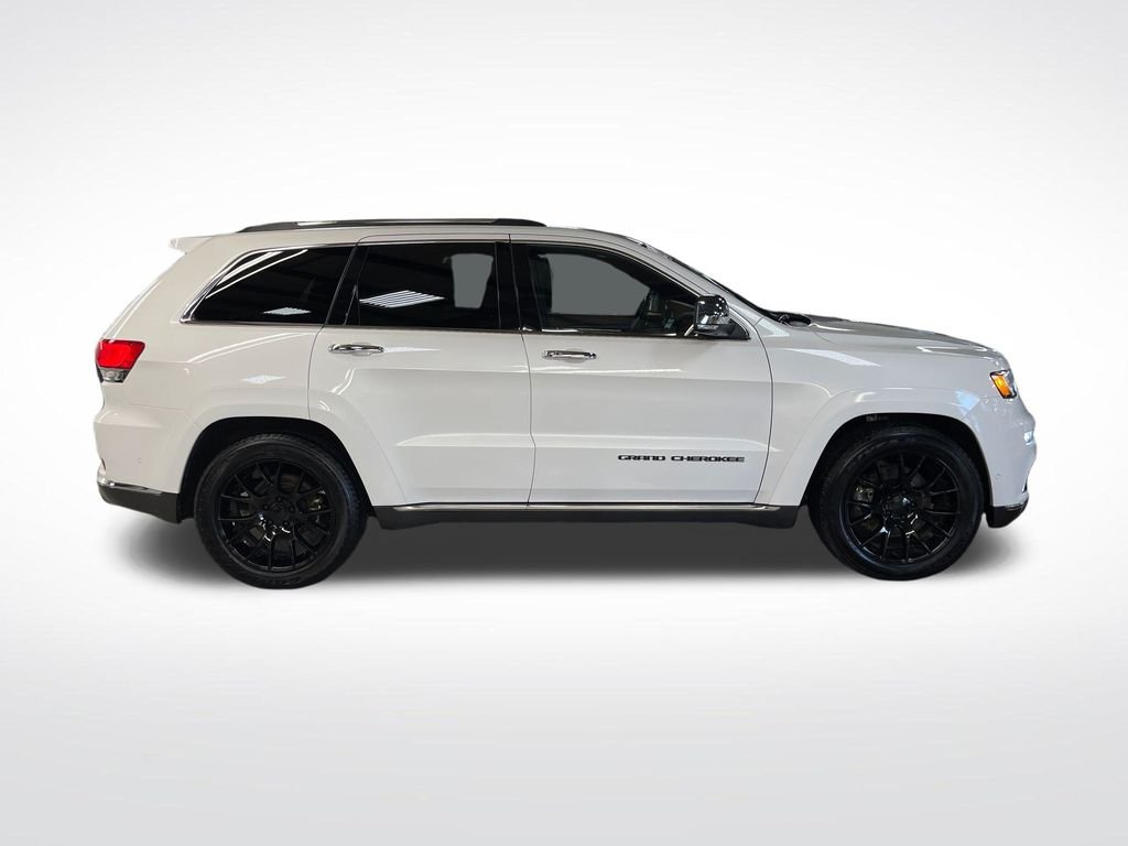 Used 2021 White Jeep Summit image 7