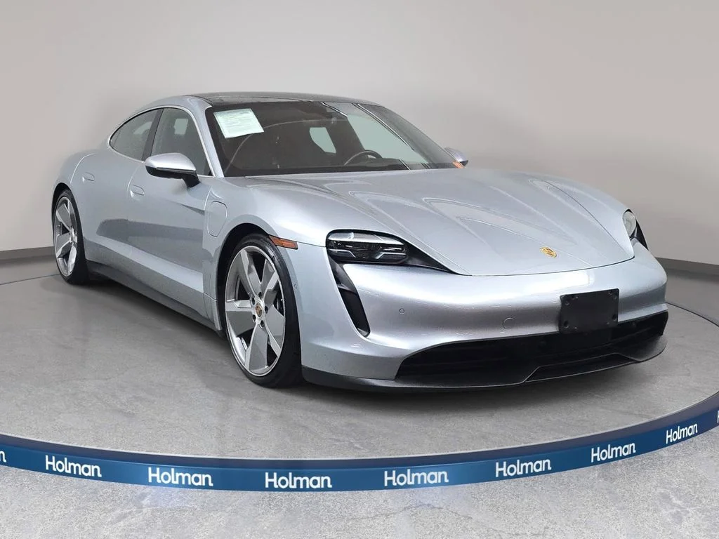 Used 2020 Dolomite Silver Metallic Porsche 4S image 3