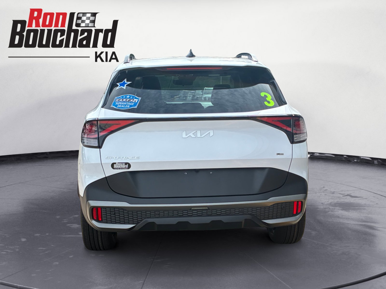Used 2024 Glacial White Pearl Kia X-Line image 3