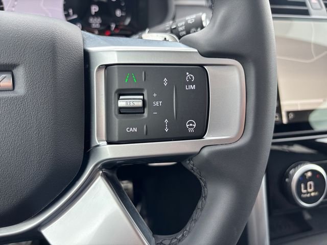 Used 2025 Blue Land Rover Dynamic SE image 23
