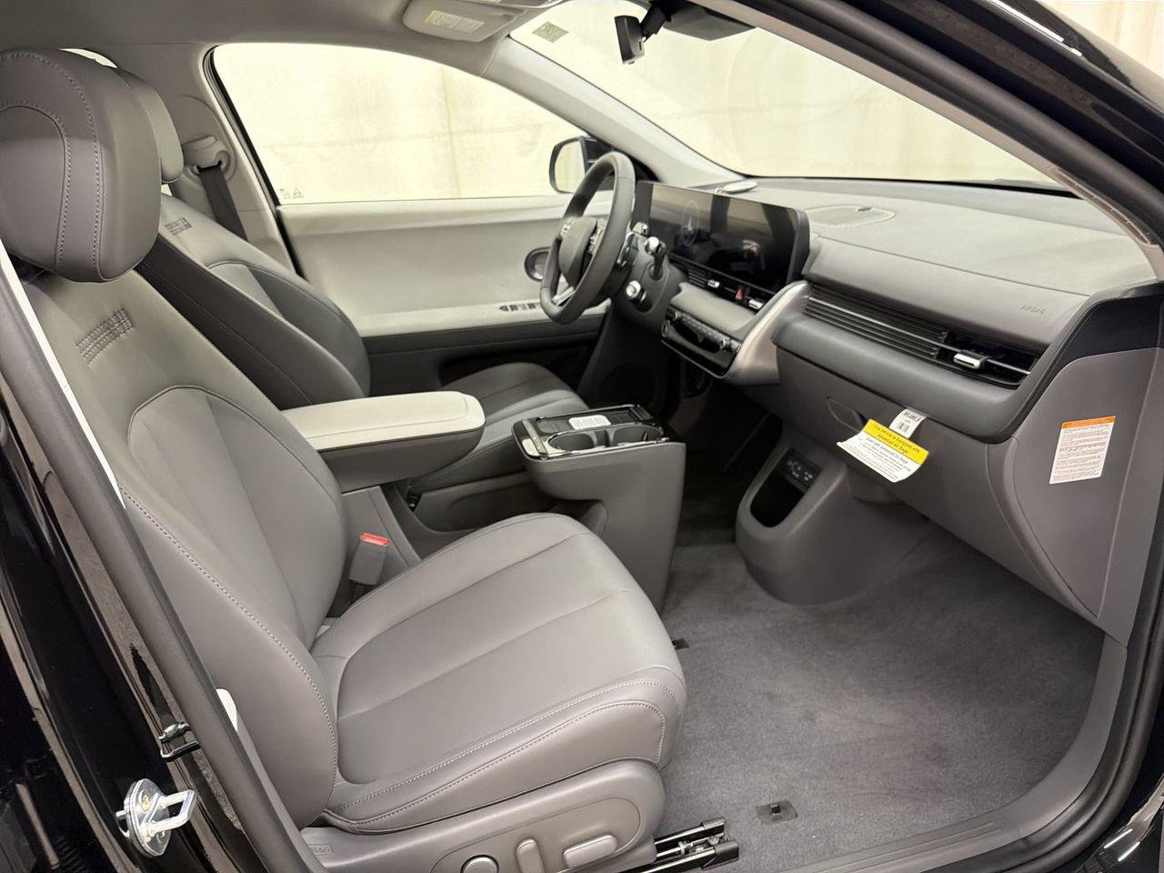 New 2026 Abyss Black Hyundai SEL image 14