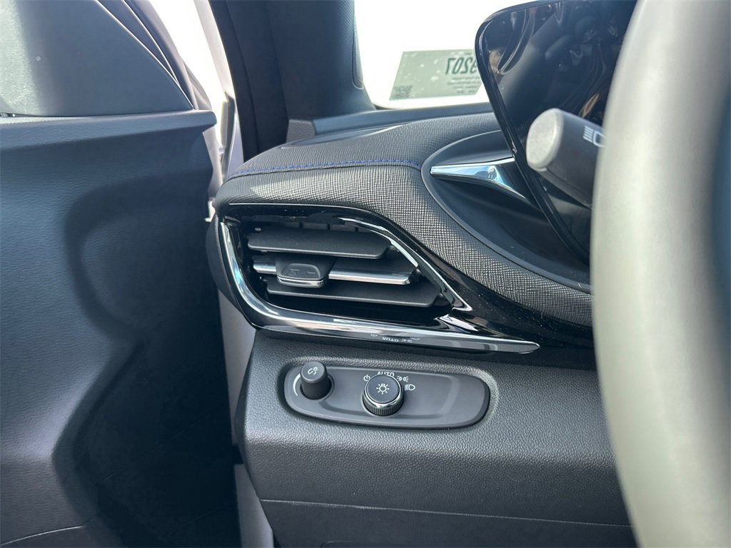 2026 BUICK ENVISTA - Image 17