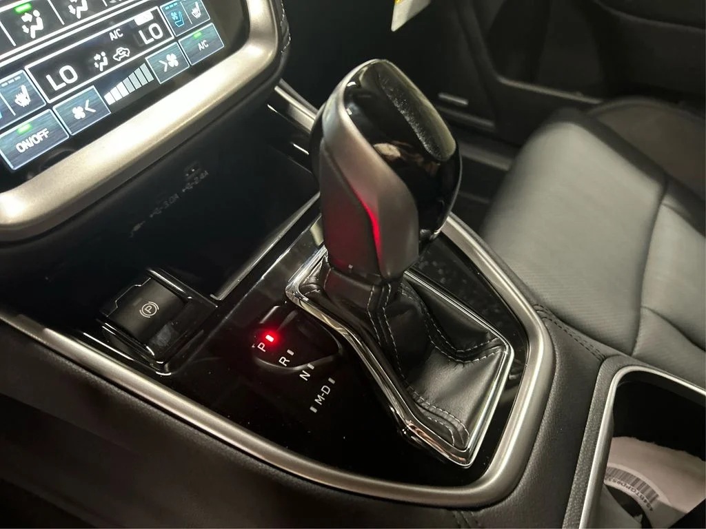 Used 2025 Black Subaru Touring XT image 39