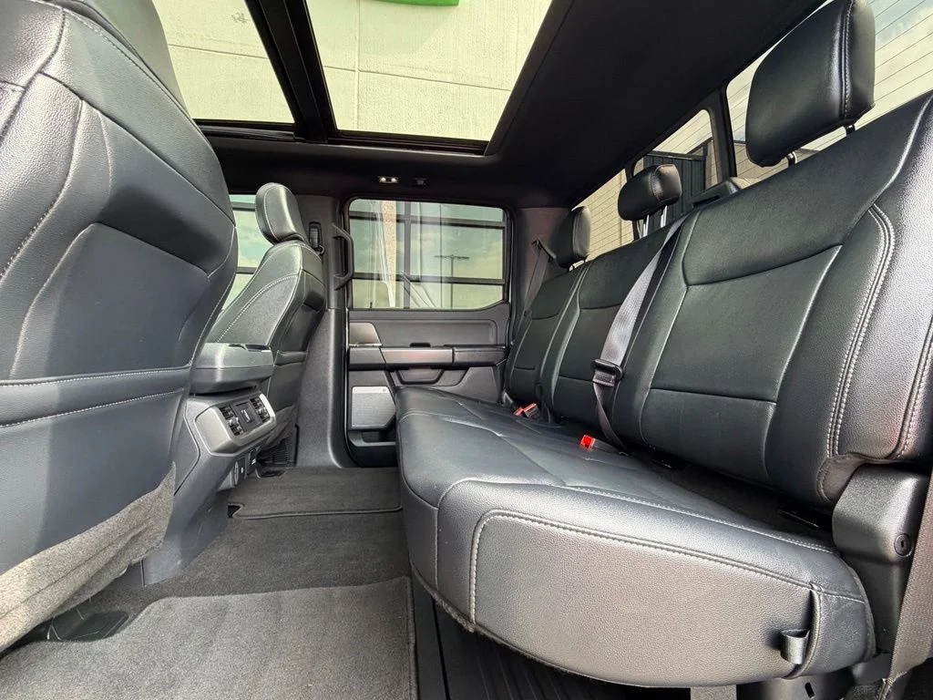 Used 2024 Gray Ford XLT image 19