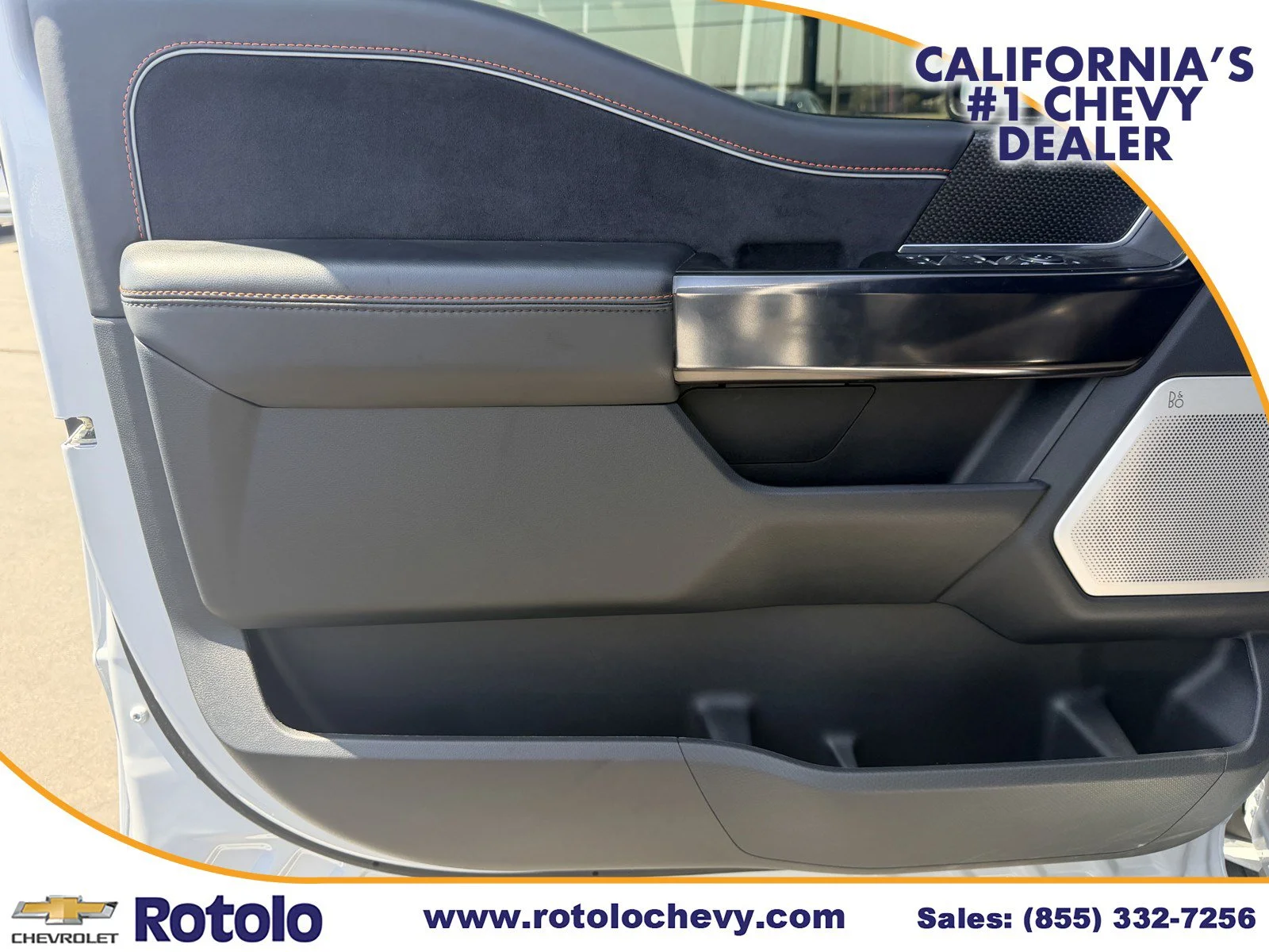 Used 2025 SPACE WHITE METAL Ford Raptor image 20