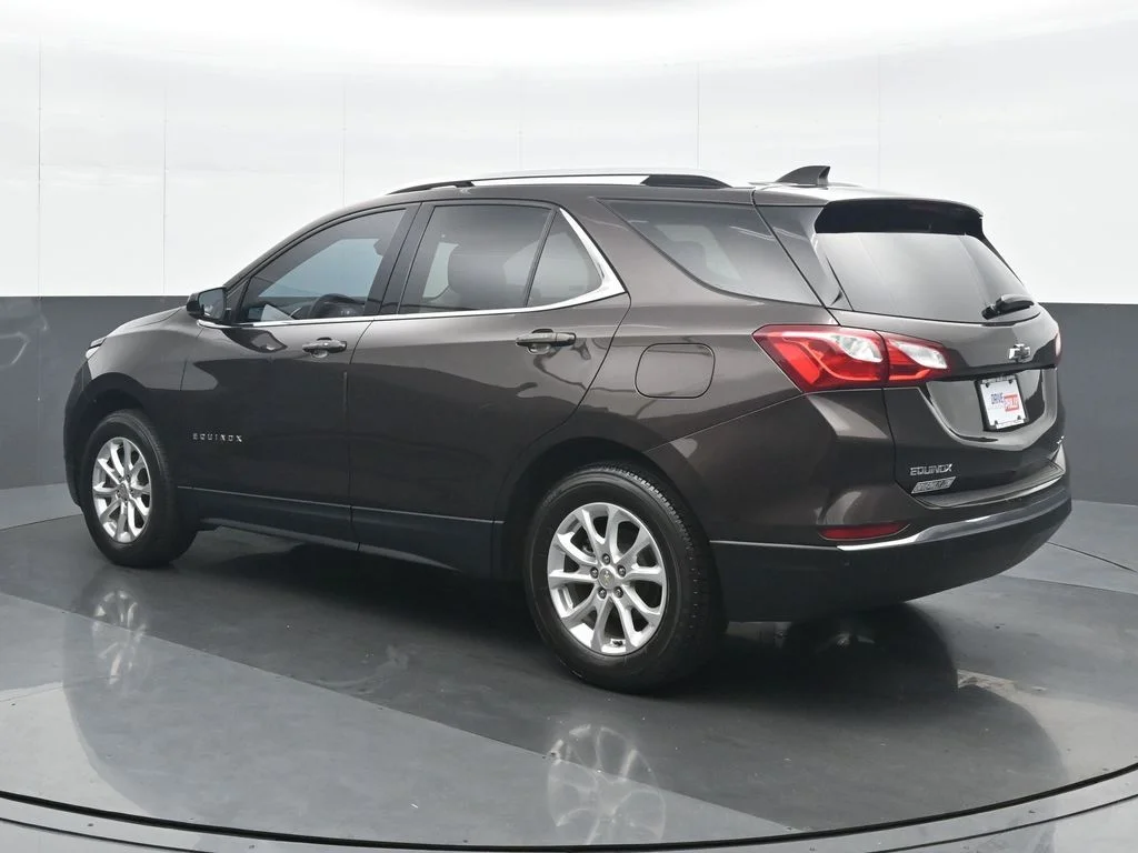 Used 2020 Brown Chevrolet LT image 4