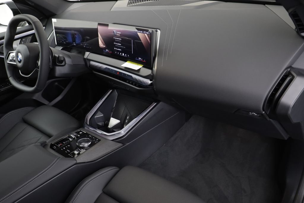 New 2026 Black Sapphire Metallic BMW 30 xDrive image 20