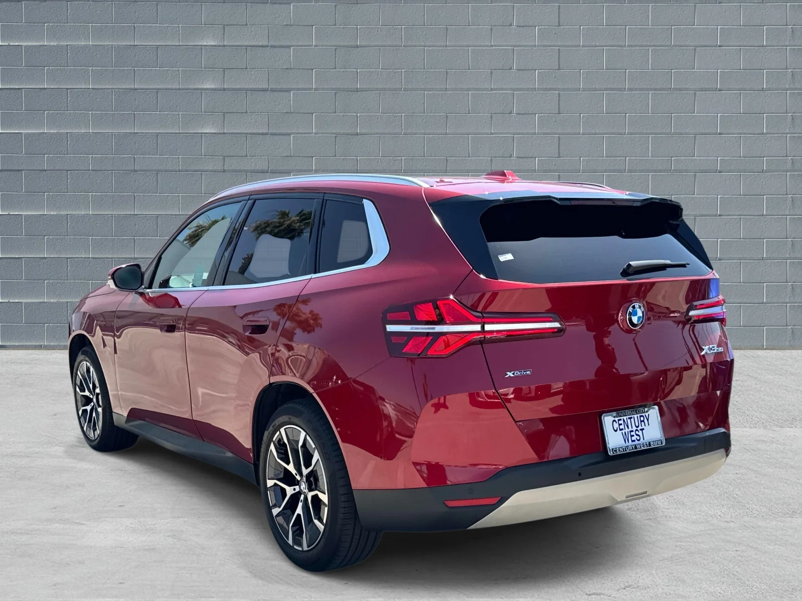 Used 2025 Vegas Red Metallic BMW 30 xDrive Sports Activity Vehicle image 3
