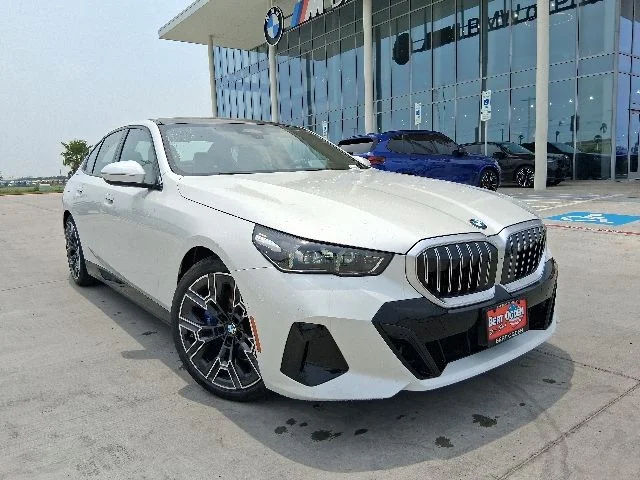 2026 BMW 5 Series 530i Sedan's photo