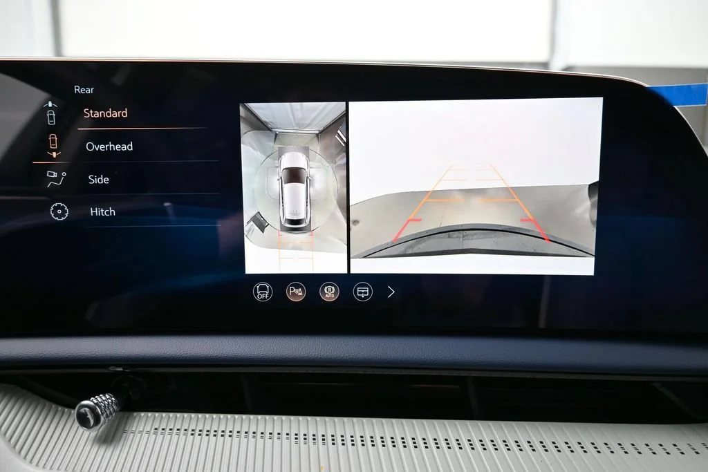 2027 Cadillac OPTIQ Premium Sport - Photo 20