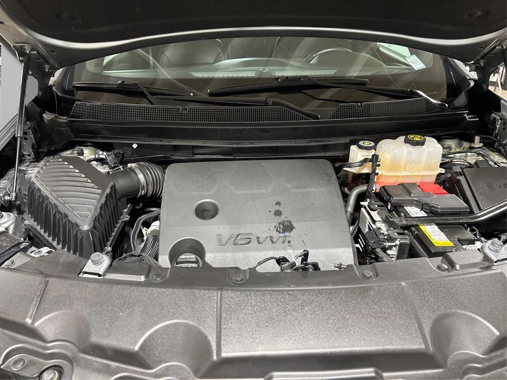 Used 2023 Gray Chevrolet RS image 13