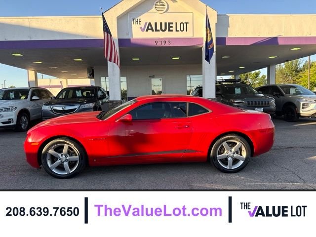 Used 2010 Red Chevrolet 2LT image 1