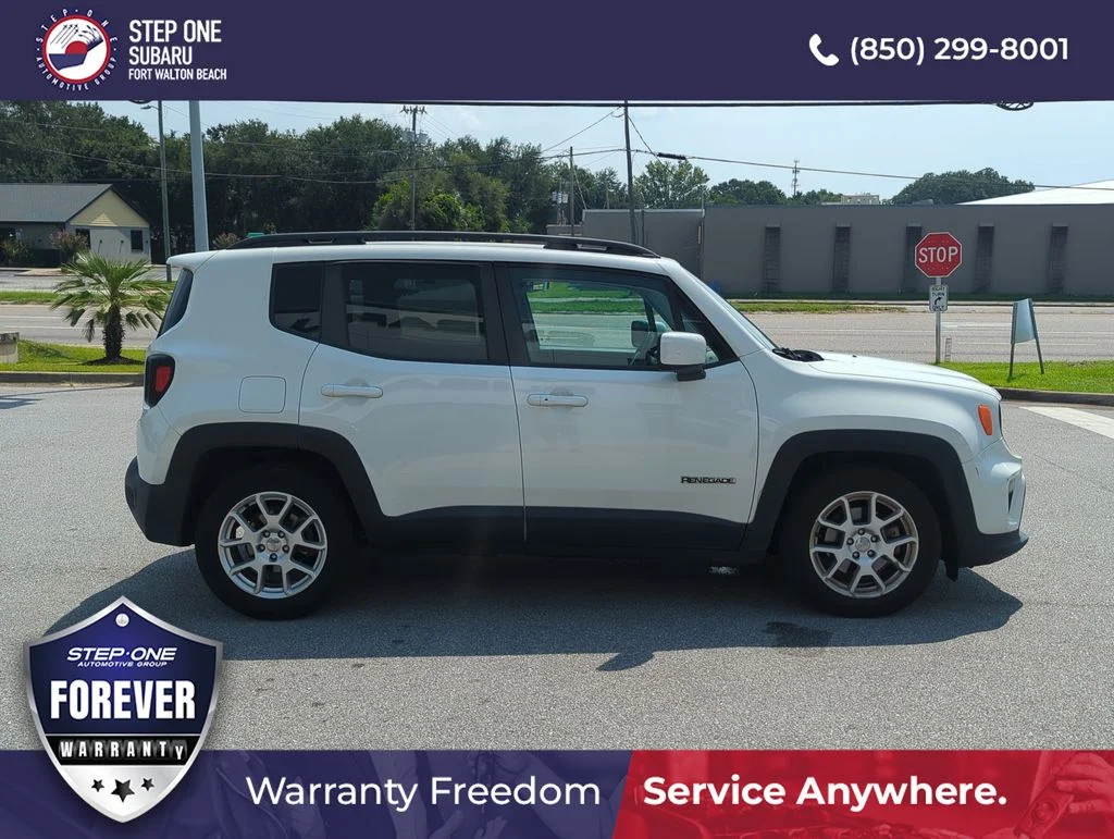 Used 2020 White Jeep Latitude image 8