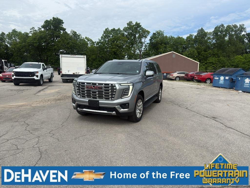 2025 GMC Yukon Denali AWD's photo