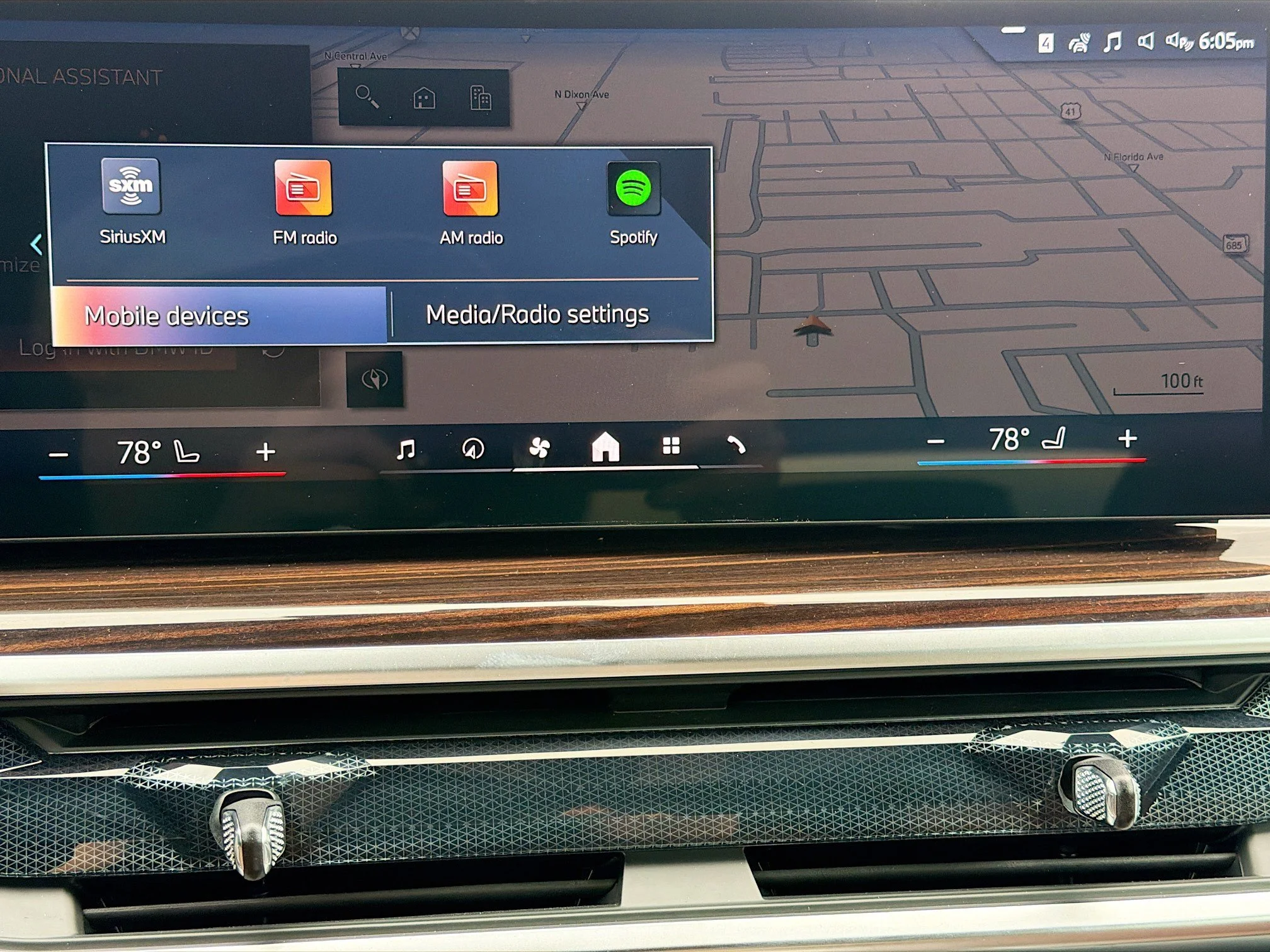 New 2026 Skyscraper Grey Metallic BMW xDrive40i image 32