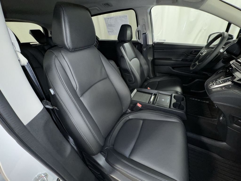 2026 Honda Odyssey EX-L - Photo 31