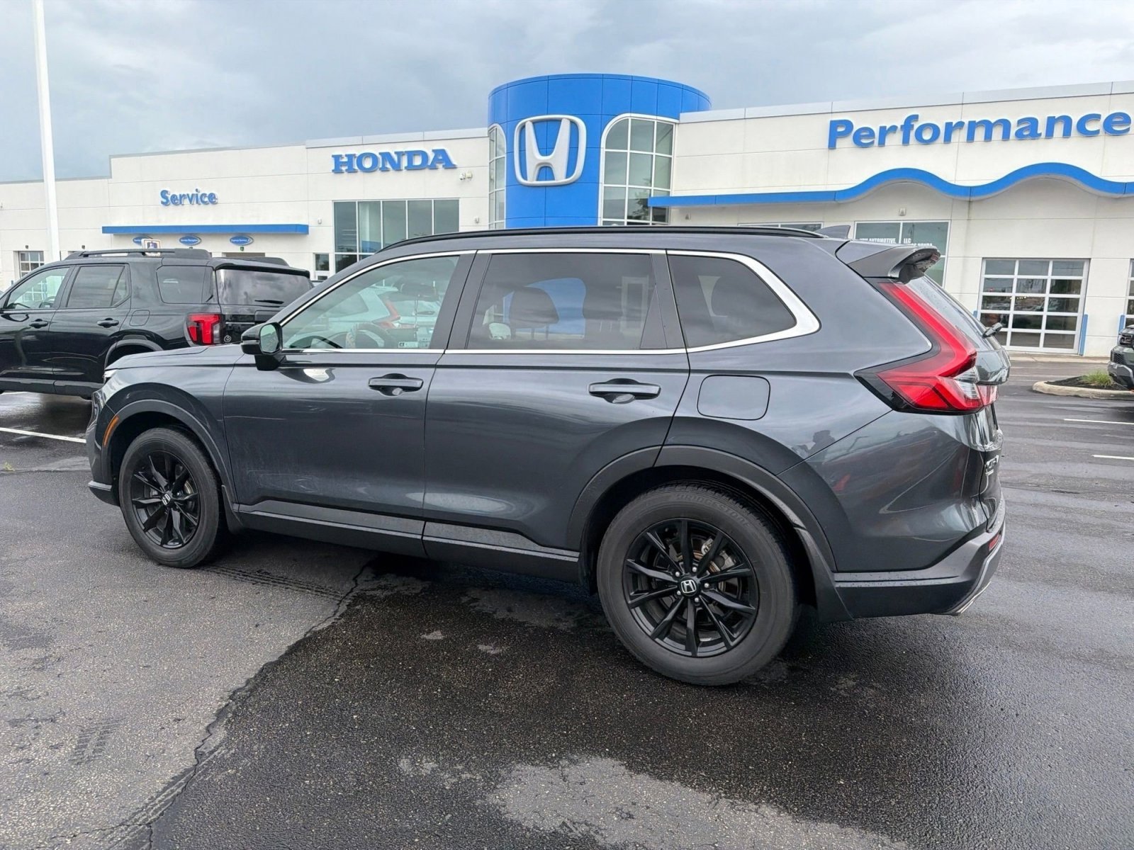 Certified Used 2023 Meteorite Gray Metallic Honda Sport image 12