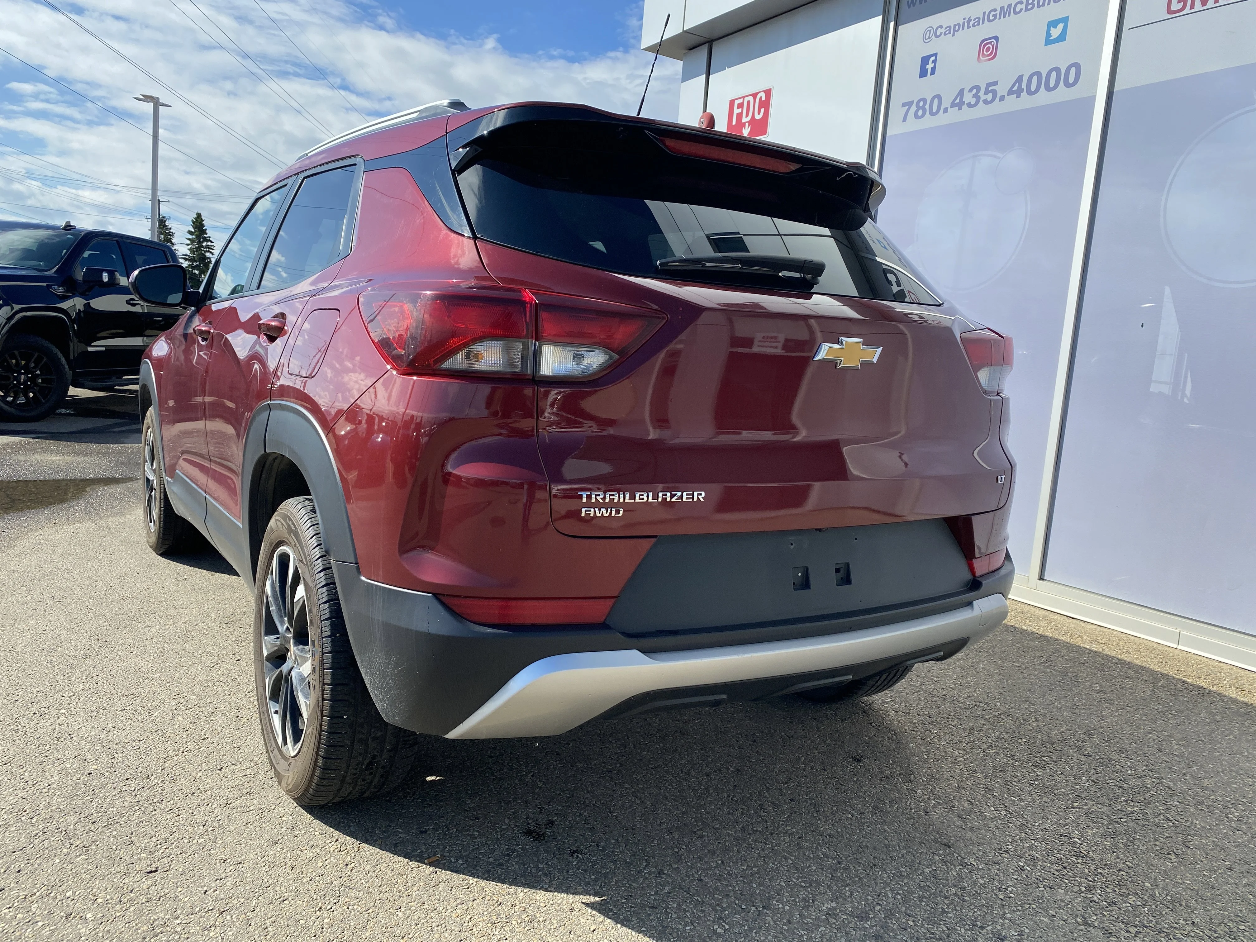 Used 2022 Red Chevrolet LT AWD * HEATED SEATS * LOW KM