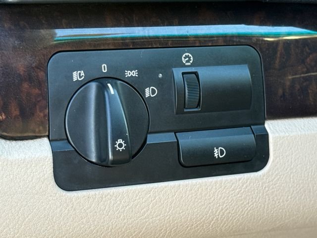 Used 2006  BMW 325Ci image 22