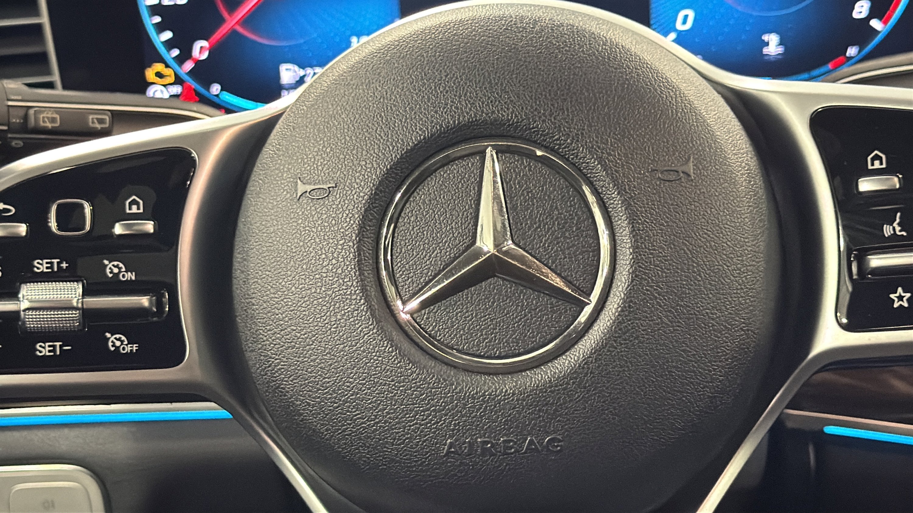 Certified Used 2020 Mojave Silver Metallic Mercedes-Benz GLE 350 image 27