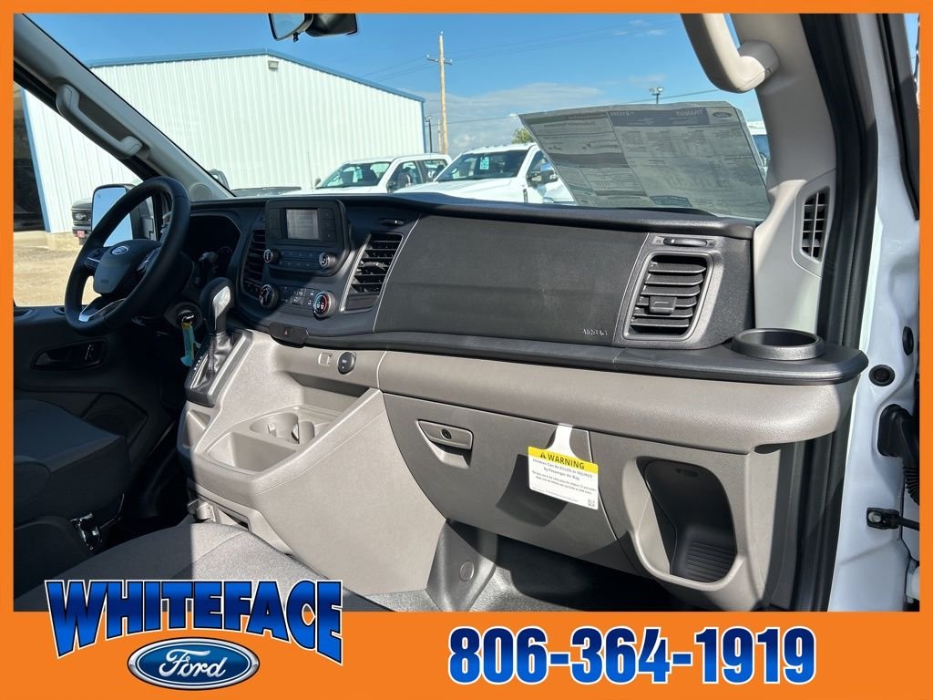 2025 Ford Transit Passenger Van XL - Photo 38