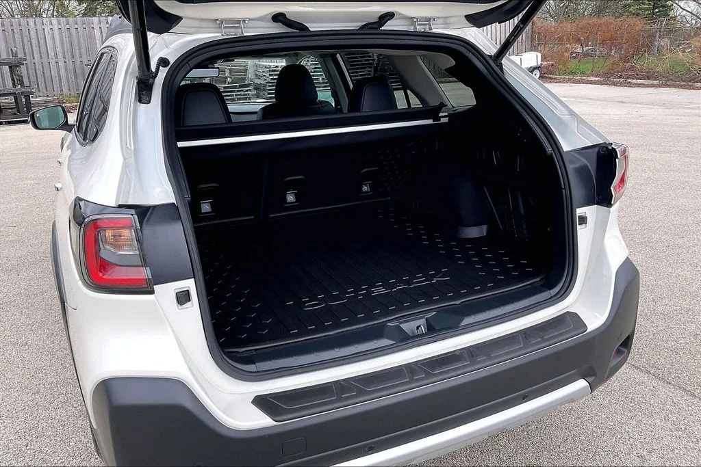 Used 2024 White Subaru Touring XT image 28