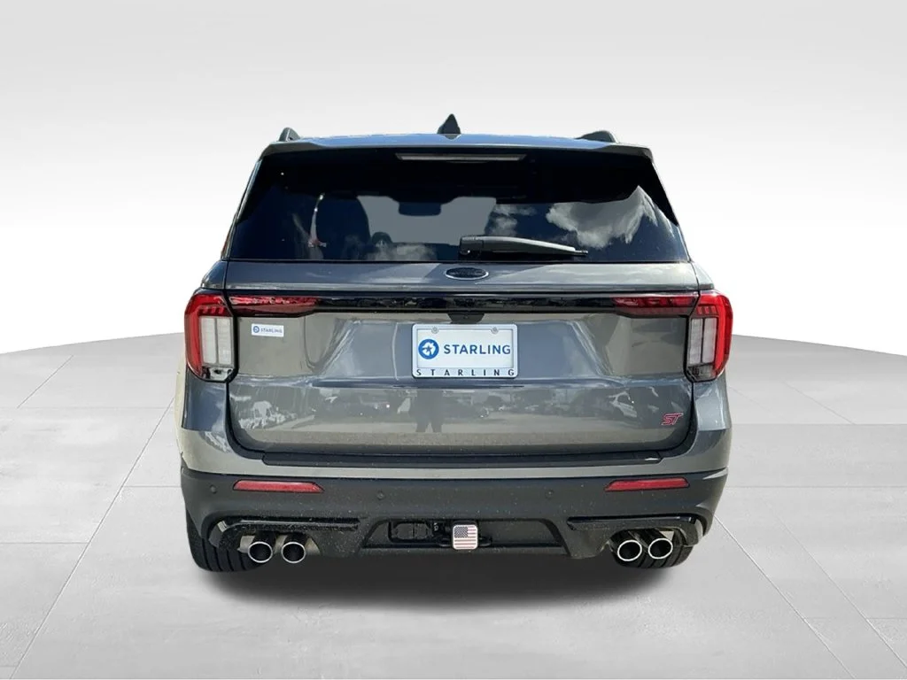 Used 2025 Gray Ford ST image 4