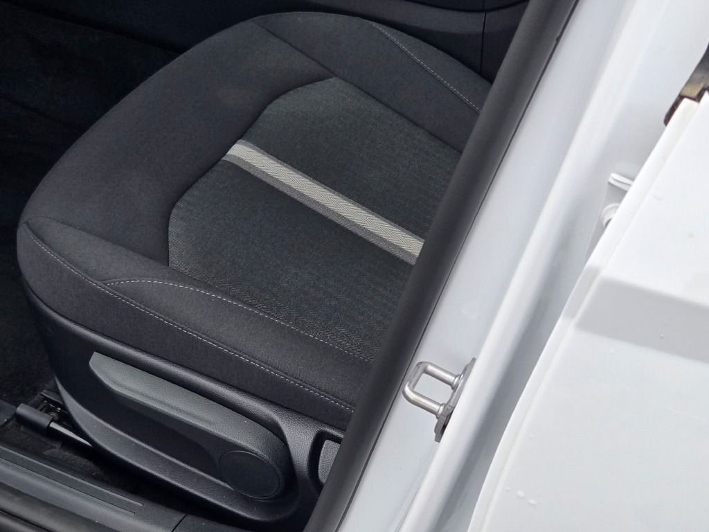 Used 2026 White Hyundai SE image 21