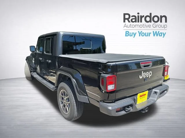 Used 2022 Black Clearcoat Jeep Overland image 5