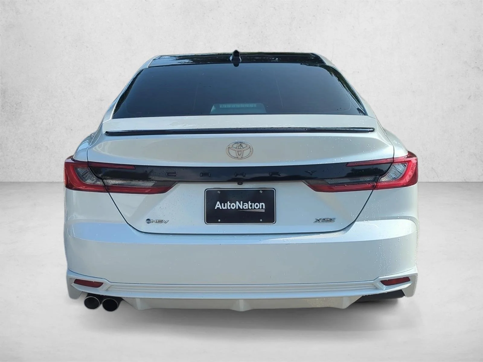 Used 2025 Wind Chill Pearl Toyota XSE image 6