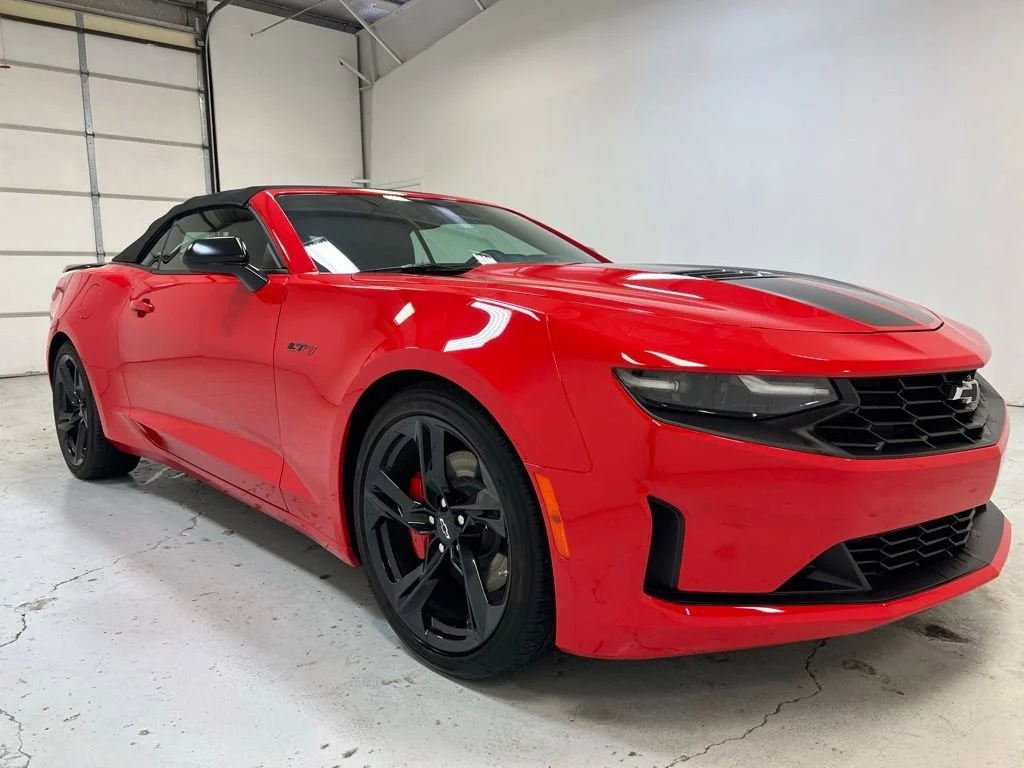 Used 2021 RED HOT Chevrolet LT1 image 8