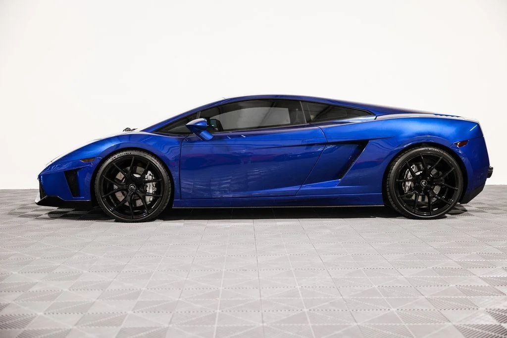 Used 2004 Blue Lamborghini Base image 12