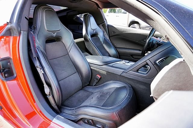 Used 2014 Red Chevrolet Coupe image 13