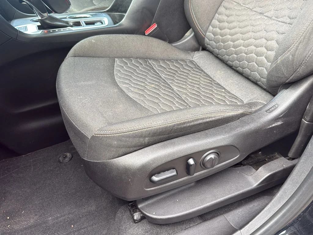Used 2018 Black Chevrolet LT image 34