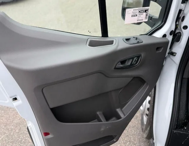 New 2026 Oxford White Ford Cargo Van image 14
