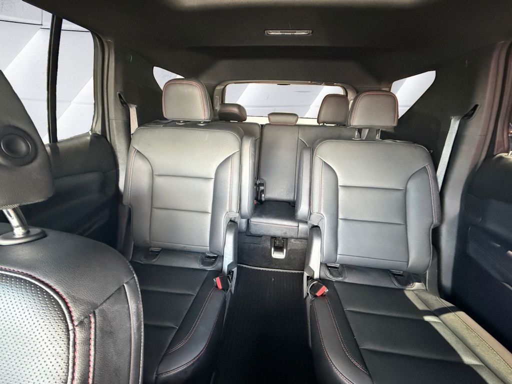Used 2024 Red Chevrolet Z71 image 18