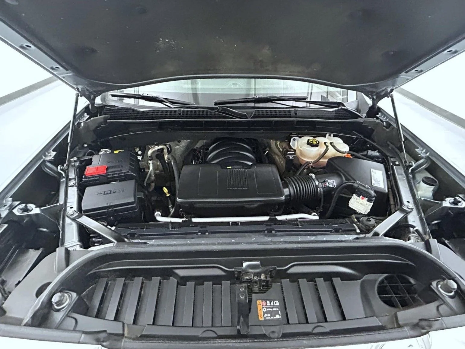 Used 2021 Gray GMC SLT image 25