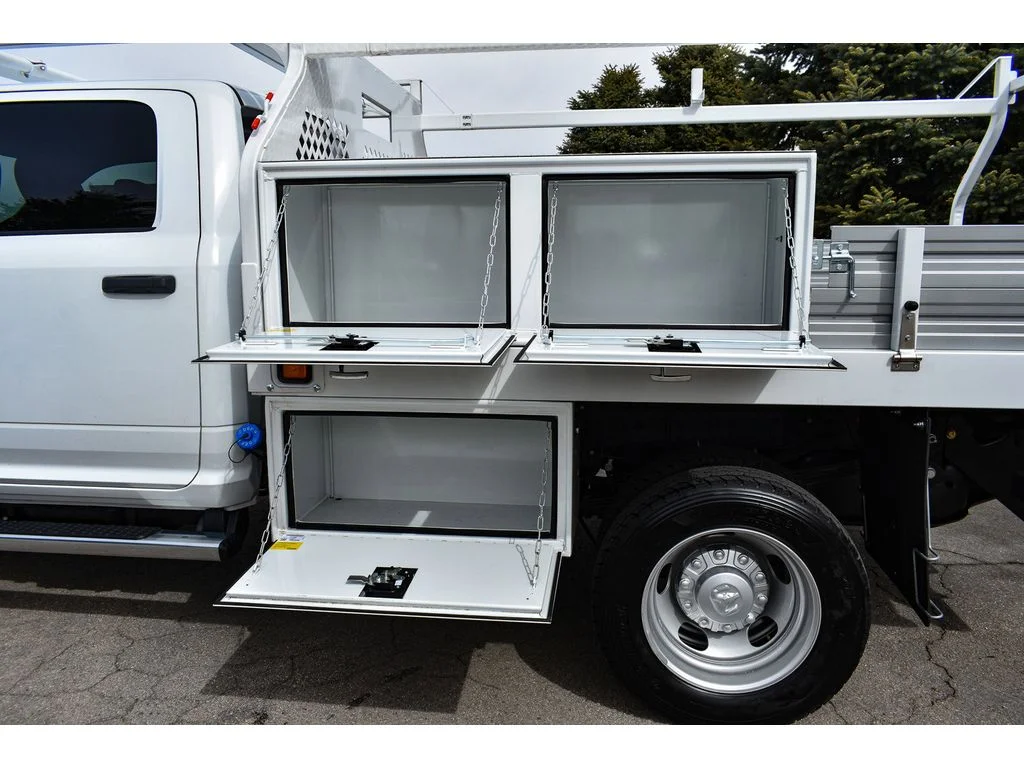 New 2024 Bright White Clearcoat Ram Tradesman image 8