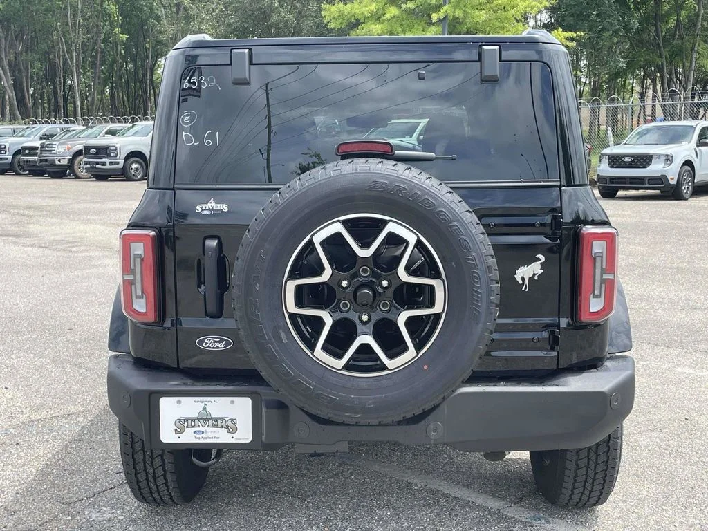 New 2026 Black Ford Outer Banks image 4