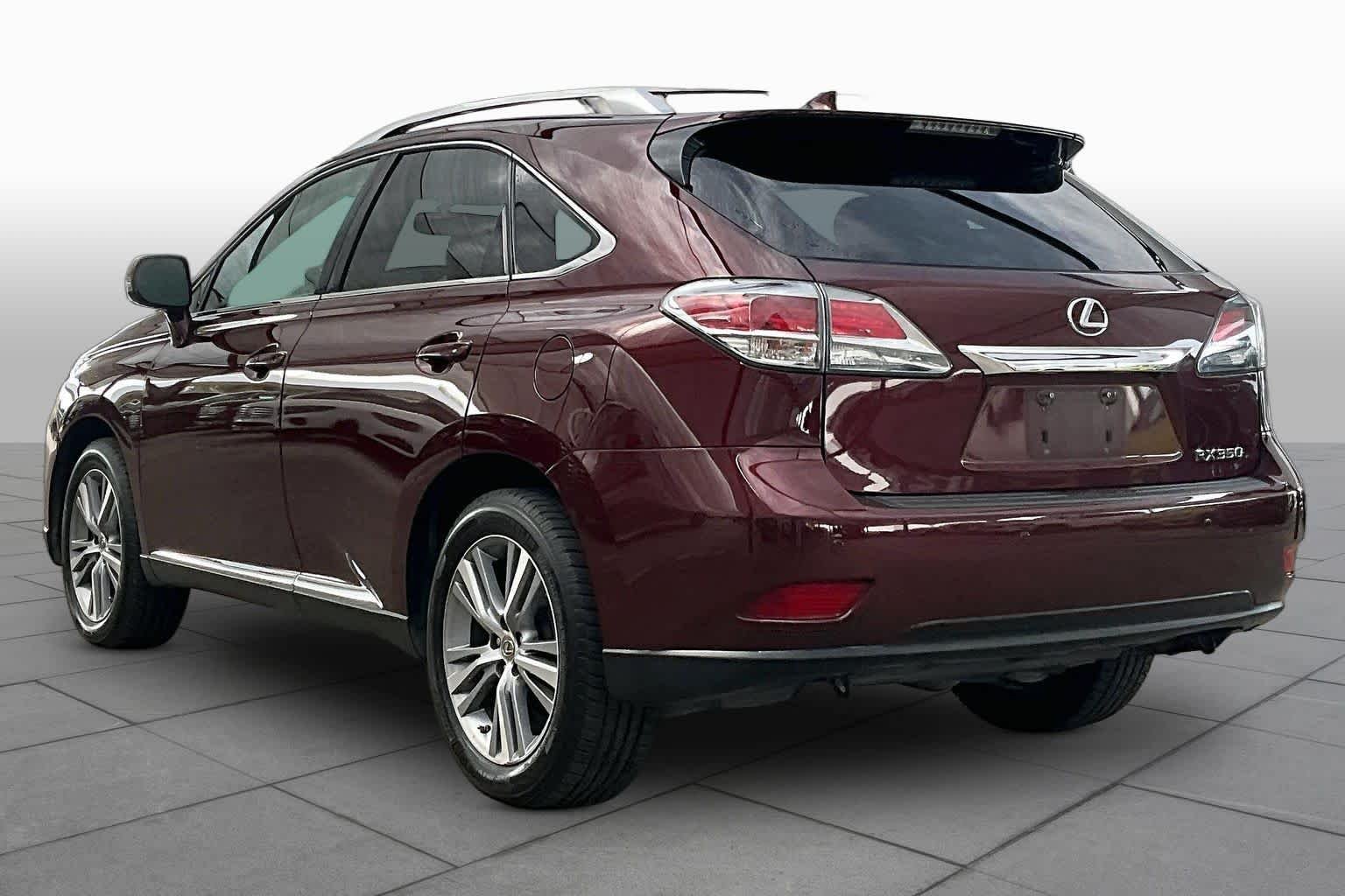 Used 2015 Claret Mica Lexus  image 12