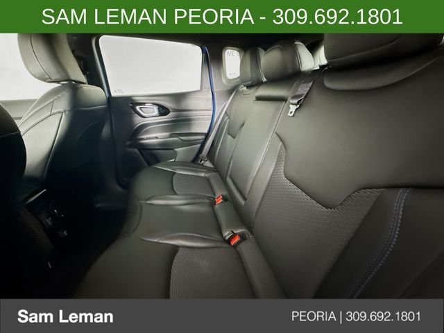 New 2026 Hydro Blue Pearlcoat Jeep Latitude image 20