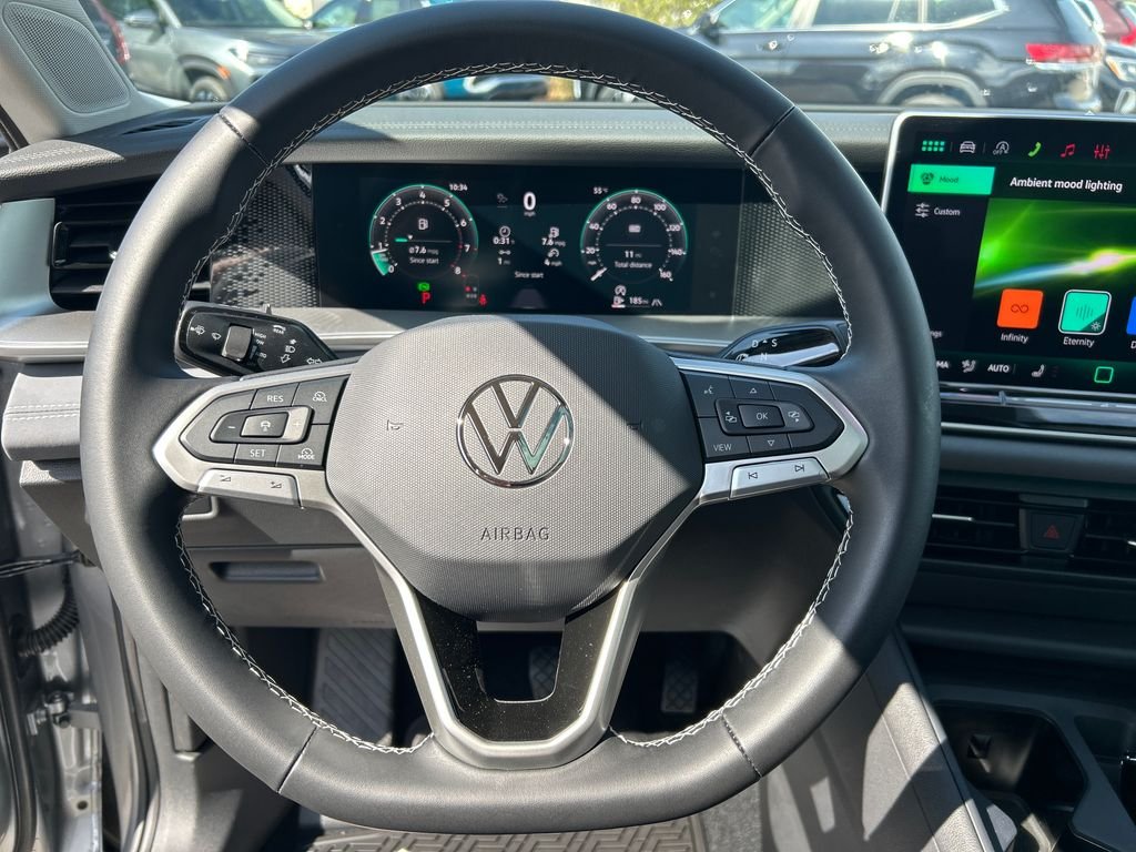 New 2026 Silver Volkswagen 2.0T SE image 17