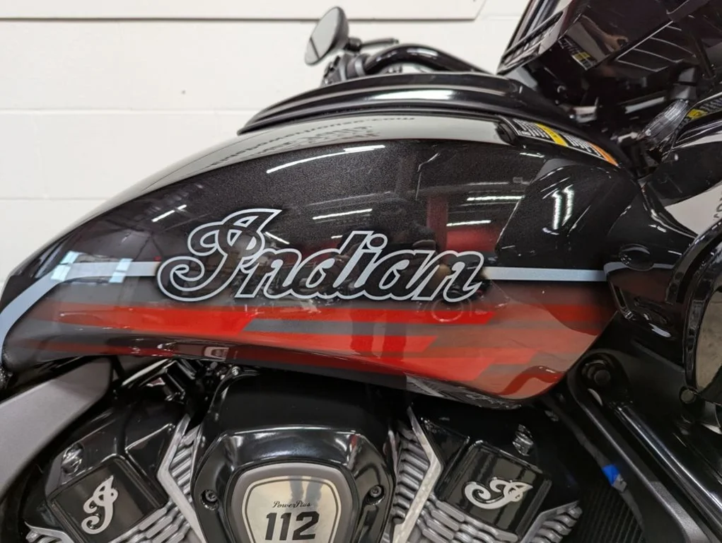 New 2026  Abyss Metallic / Red Alert Indian Motorcycle  image 4